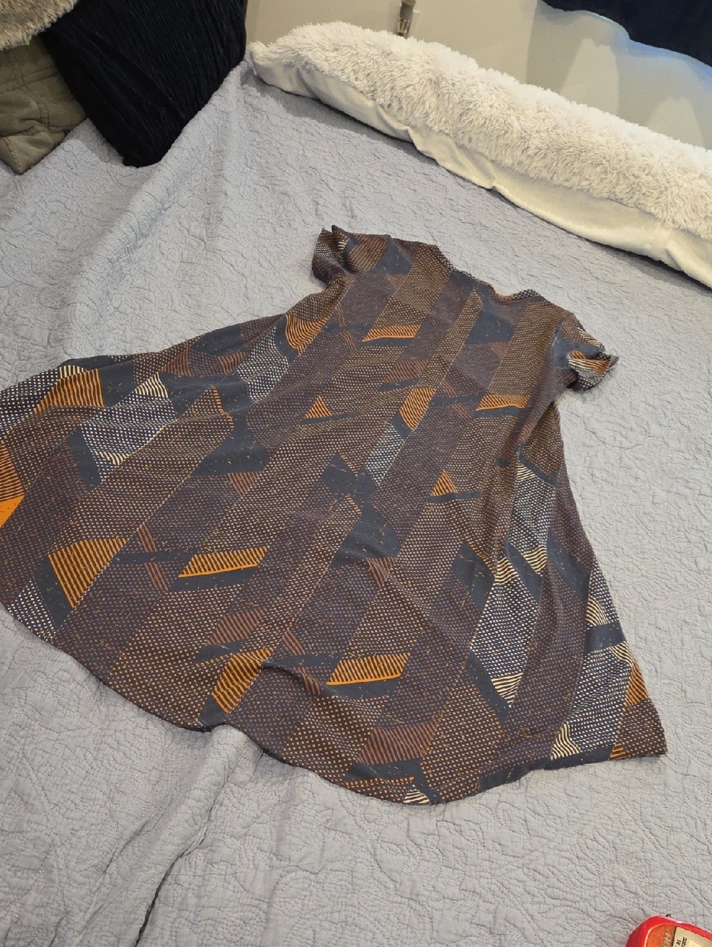 LuLaRoe Mini Dress in Navy, Mustard, Beige Geometric Print Size S! - Picture 5 of 8